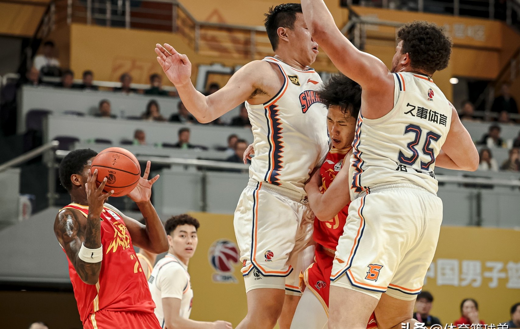 九游体育官网-关键时刻迈阿密热火备战CBA常规赛，门线救险细节曝光，震撼外界，医务组通报恢复的简单介绍